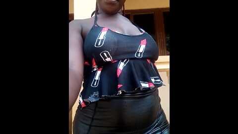 Media: holygrail001 Stripchat 2023-09-19 07:41:00
