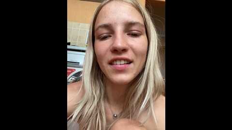 Media: jasmina0001 Stripchat 2023-09-19 06:14:00