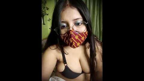 Media: lisa_bhabi Stripchat 2023-09-19 19:36:00