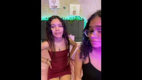 Media: luisa_latinaaa Stripchat 2023-09-19 08:25:00