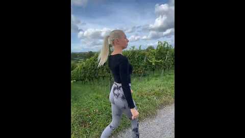 Media: luisabecker Stripchat 2023-09-19 09:48:00