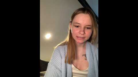 Media: radiants_two Stripchat 2023-09-19 09:24:00