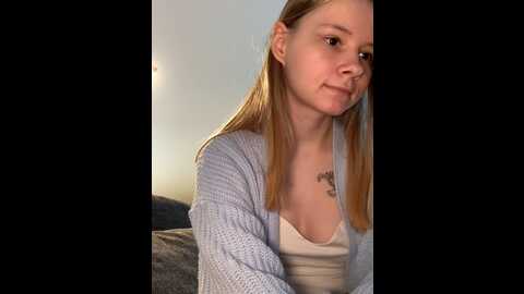 Media: radiants_two Stripchat 2023-09-19 09:56:00