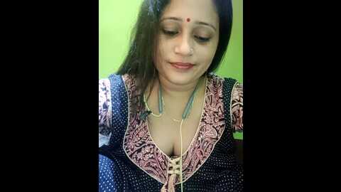 Media: sexy_mona56 Stripchat 2023-09-19 11:17:00