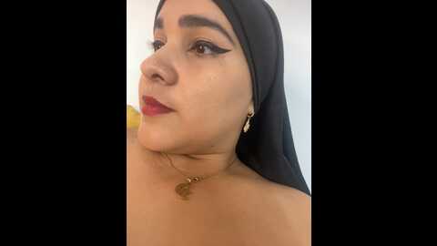 Media: yasmin__nasar Stripchat 2023-09-19 16:42:00