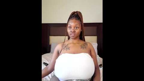 Media: yung_missy Stripchat 2023-09-19 09:50:00