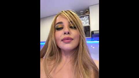 Media: alirawrz Stripchat 2023-09-20 17:00:00