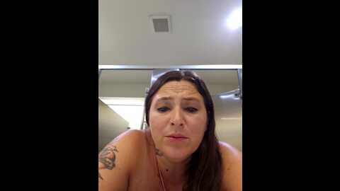 Media: angelbaby1998 Stripchat 2023-09-20 02:12:00