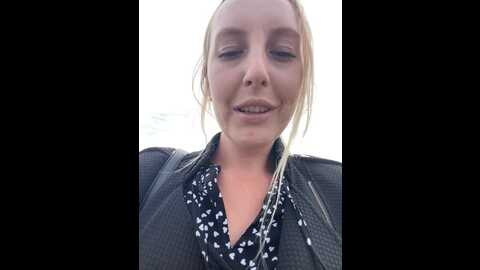 Media: merlindave Stripchat 2023-09-20 04:02:00