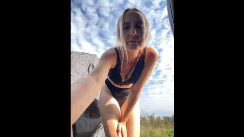 Media: merlindave Stripchat 2023-09-20 04:30:00