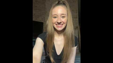 Media: sagemarie Stripchat 2023-09-20 12:13:00