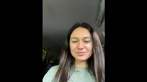 Media: selena_passion Stripchat 2023-09-20 06:21:00