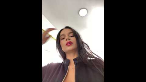 Media: cataleyarusso Stripchat 2023-09-21 15:30:00