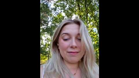 Media: cherryauroraa Stripchat 2023-09-21 09:24:00