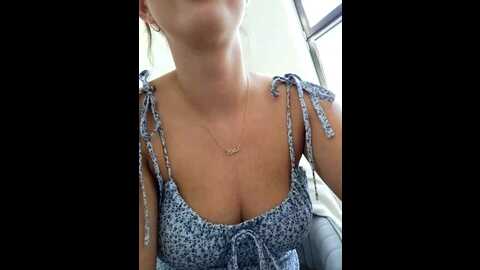 Media: hii_lolla Stripchat 2023-09-21 11:52:00