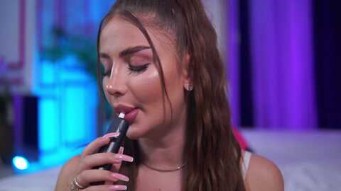 Media: ashleysinn Stripchat 2023-09-22 19:05:00