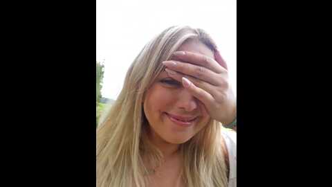 Media: cherryauroraa Stripchat 2023-09-22 09:06:00