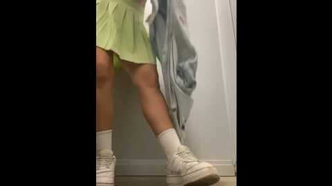 Media: holy_tereza Stripchat 2023-09-22 16:46:00