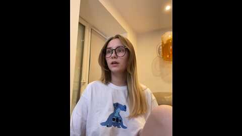 Media: radiants_two Stripchat 2023-09-22 16:12:00