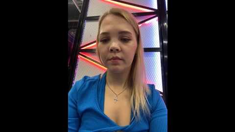 street_krystina @ stripchat on 20230922