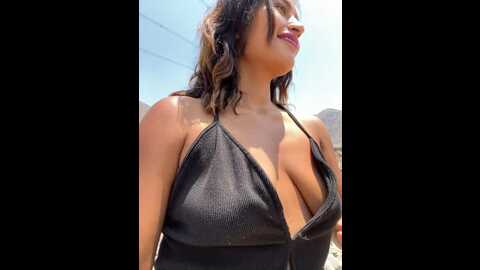 Media: swinger_naomi23 Stripchat 2023-09-22 16:44:00
