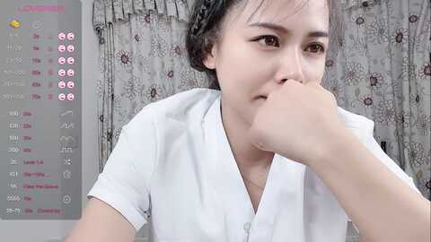 Media: wenwen1688 Stripchat 2023-09-22 16:12:00
