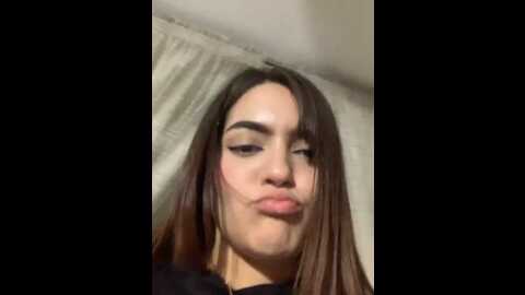 daniela_beltran @ stripchat on 20230923