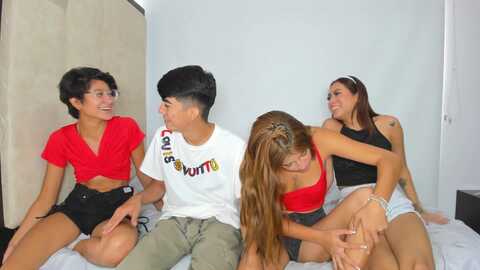 girlswetroom @ stripchat on 20230923