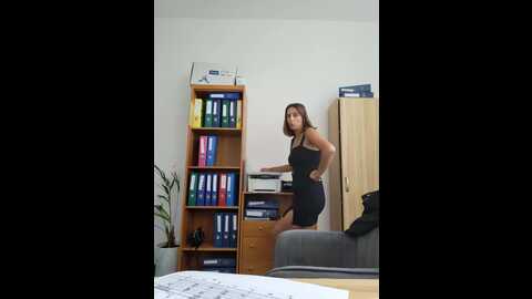 Media: hii_lolla Stripchat 2023-09-23 06:48:00