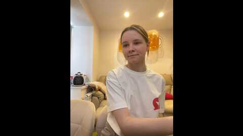 Media: radiants_two Stripchat 2023-09-23 10:44:00