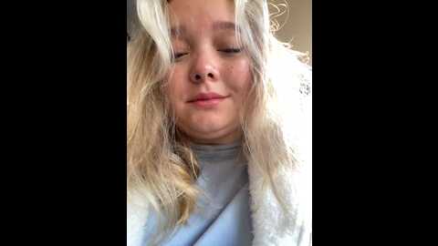 Media: sofiaadams Stripchat 2023-09-23 04:44:00