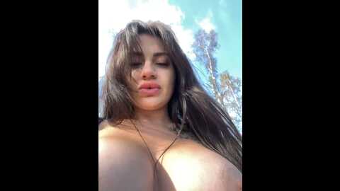 Media: wet__bunny Stripchat 2023-09-23 10:35:00