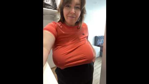 Media: _wonder_woman Stripchat 2023-09-24 10:34:00