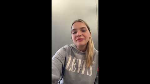 Media: legally_blonde Stripchat 2023-09-24 09:21:00