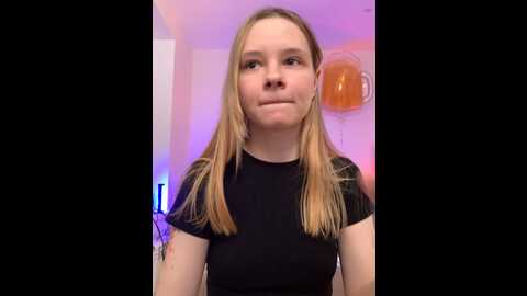 Media: radiants_two Stripchat 2023-09-24 07:56:00