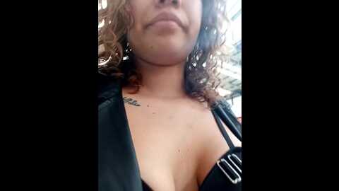 Media: sweetsininpublic Stripchat 2023-09-24 20:05:00