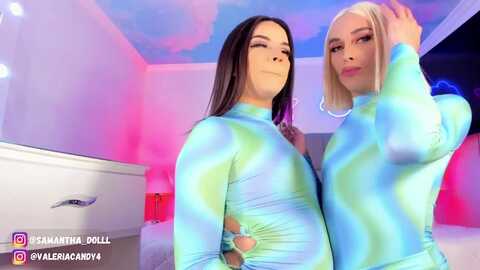 Media: alessia_and_valeria Stripchat 2023-09-25 03:45:00