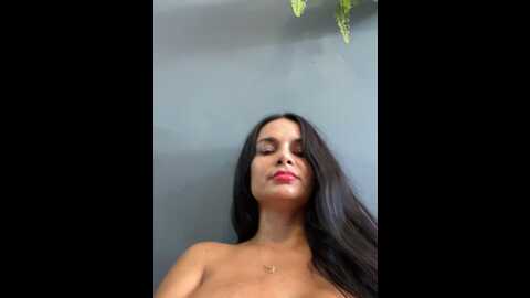 Media: cataleyarusso Stripchat 2023-09-25 19:32:00
