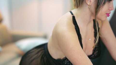 Media: hannabeckett Stripchat 2023-09-25 02:23:00