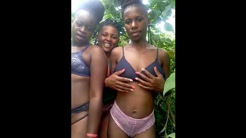 hotbarbie256 @ stripchat on 20230925