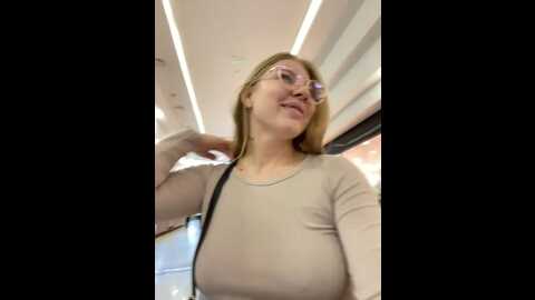 Media: newlale Stripchat 2023-09-25 09:11:00
