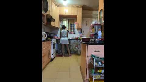 Media: sweetieme Stripchat 2023-09-25 06:58:00