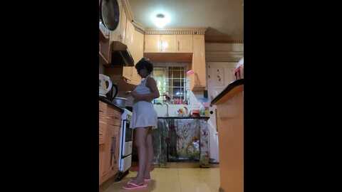 Media: sweetieme Stripchat 2023-09-25 07:35:00