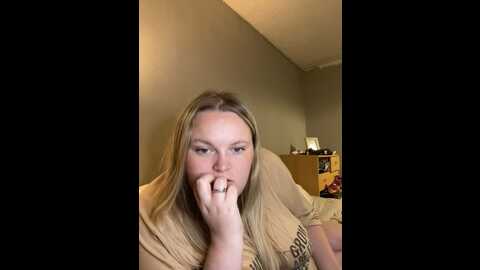 Media: curveylovers Stripchat 2023-09-26 22:00:00