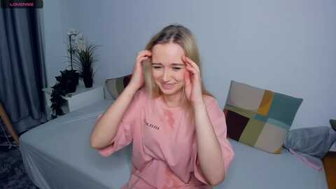 Media: melissamilkovich Stripchat 2023-09-25 23:34:00