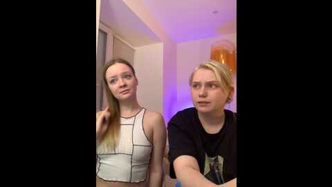 Media: radiants_two Stripchat 2023-09-26 00:02:00