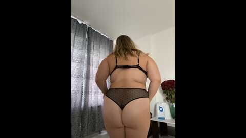 Media: sofiaadams Stripchat 2023-09-26 08:24:00
