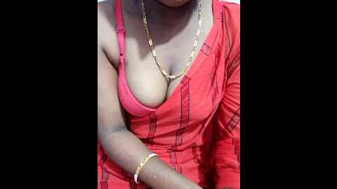 Media: tamil_moni43 Stripchat 2023-09-26 19:48:00