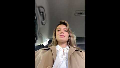 Media: _angelari_ Stripchat 2023-09-27 09:43:00