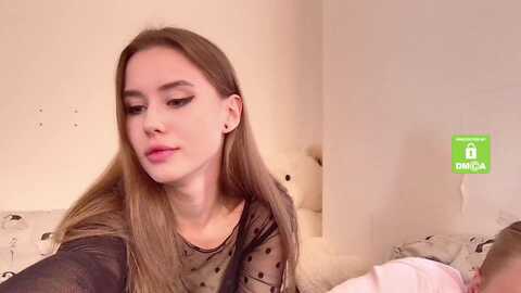 Media: chemicalbae Stripchat 2023-09-27 08:14:00